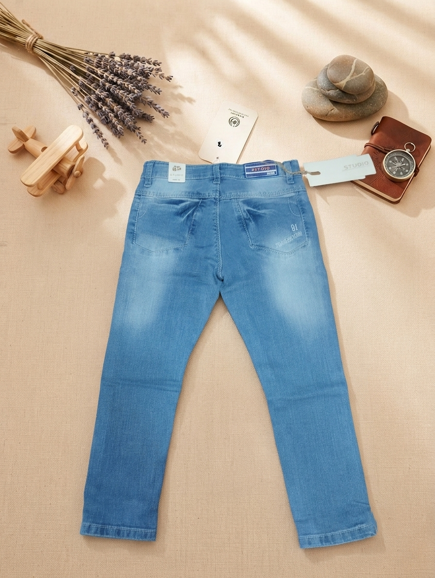 Light Blue Denim Jeans 1835